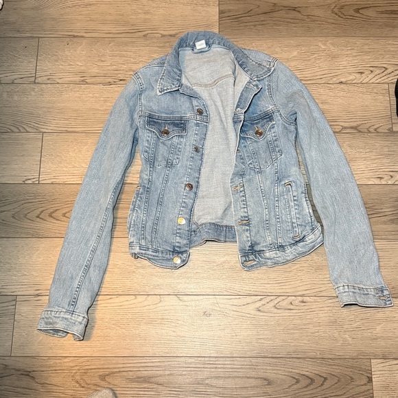 H&M & Denim Light Blue Wash Denim Women's Jean Jacket Small - Picture 7 of 7